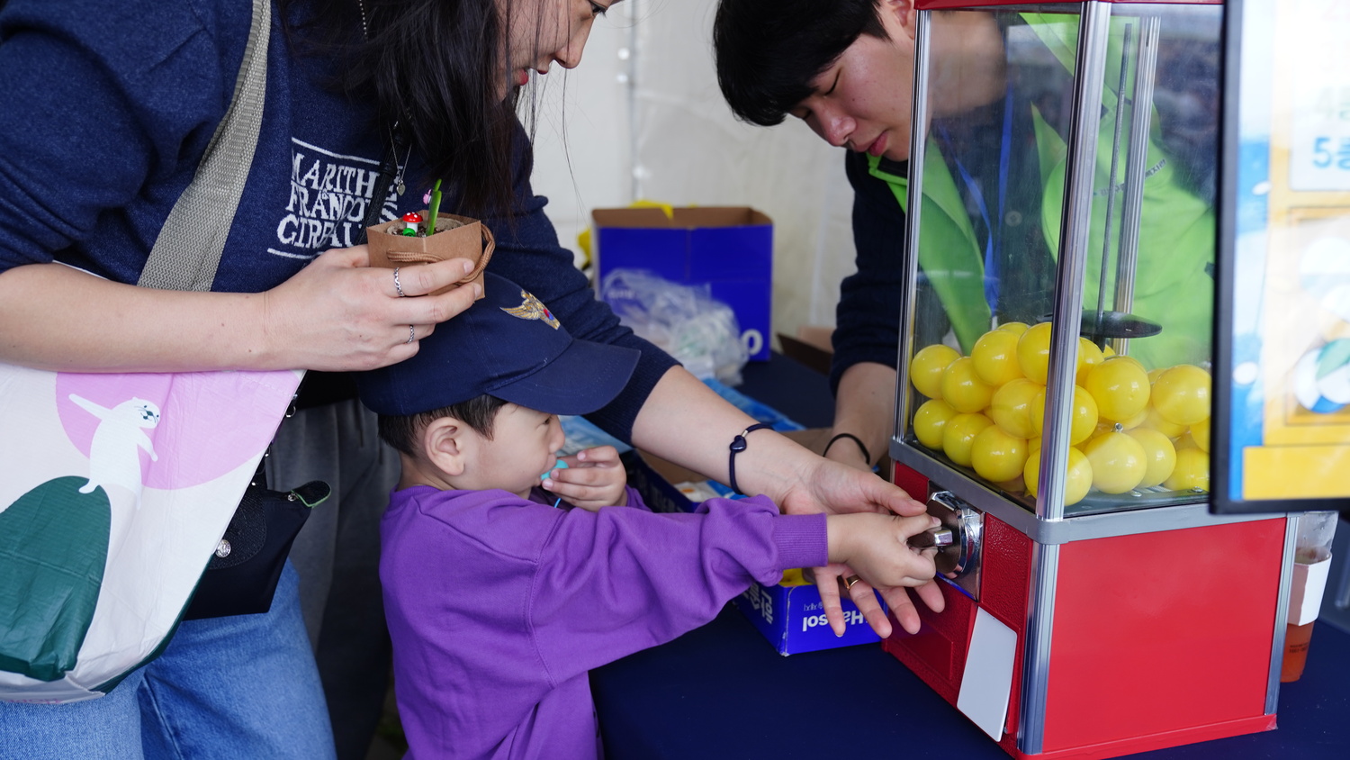  누구나 마을: 이웃관심 ON! 제9회 강서 낙동강 30리 벚꽃축제 홍보부스 운영