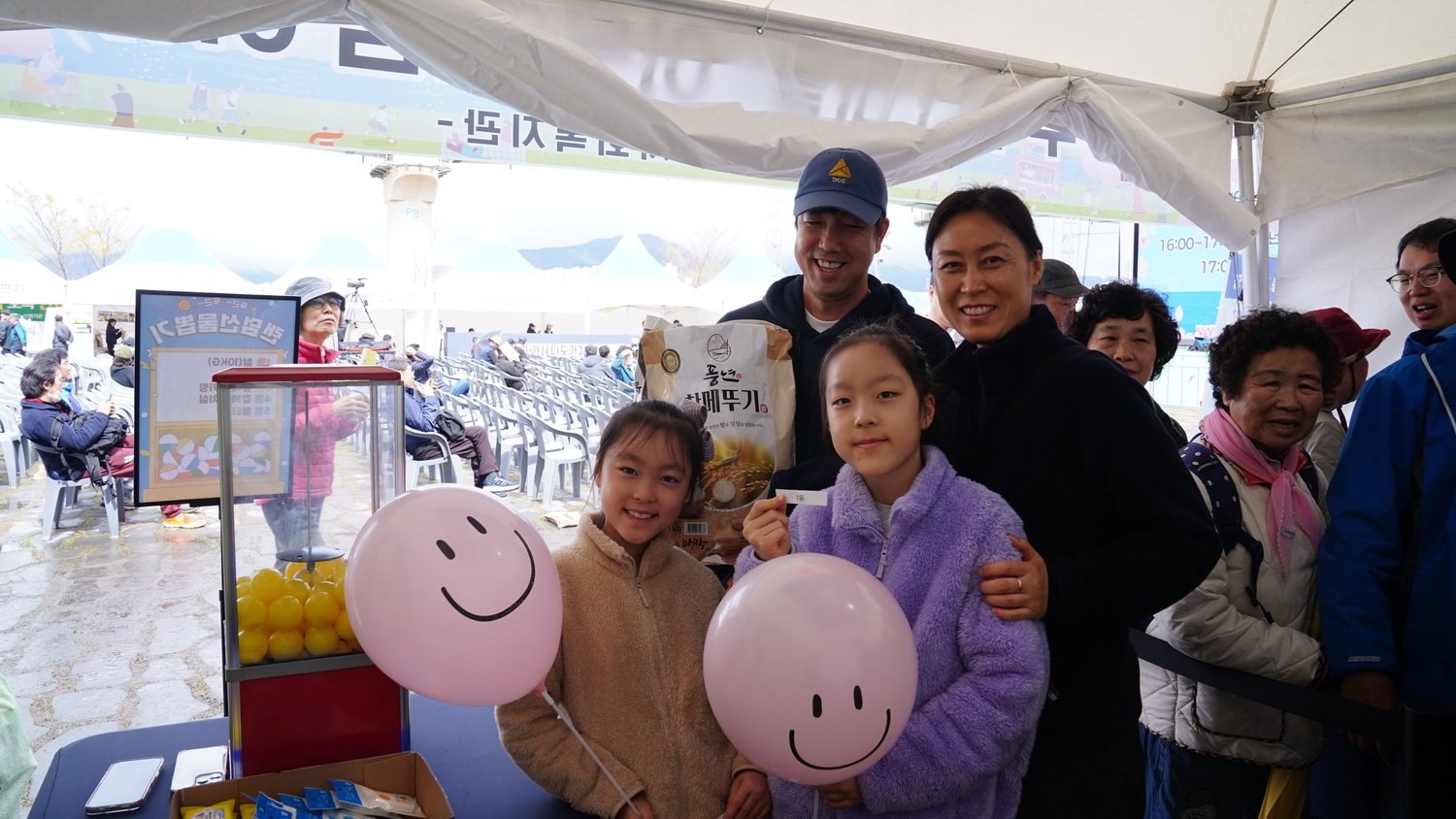  누구나 마을: 이웃관심 ON! 제9회 강서 낙동강 30리 벚꽃축제 홍보부스 운영