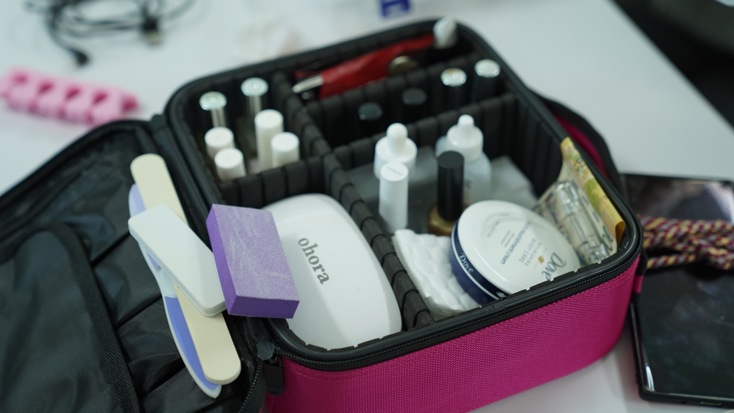 올 여름 취향저격! 뽐내고 싶은 셀프 네일