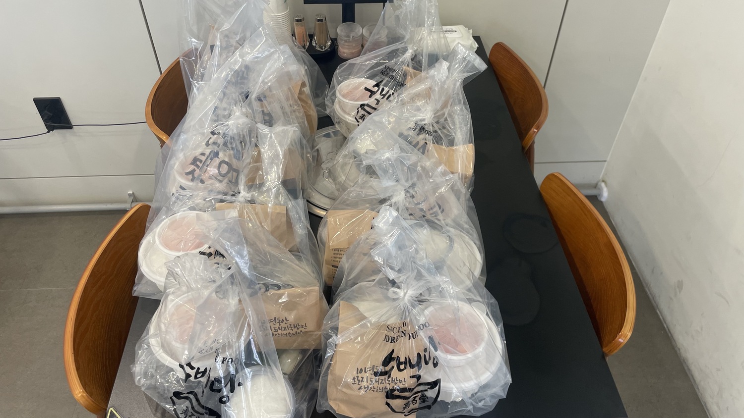 복지사각지대지원사업 ‘이웃의재발견’ 협력가게 수백당 추석맞이 명절 식사지원!