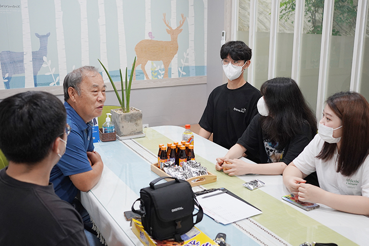 자원봉사자 모집 및 관리